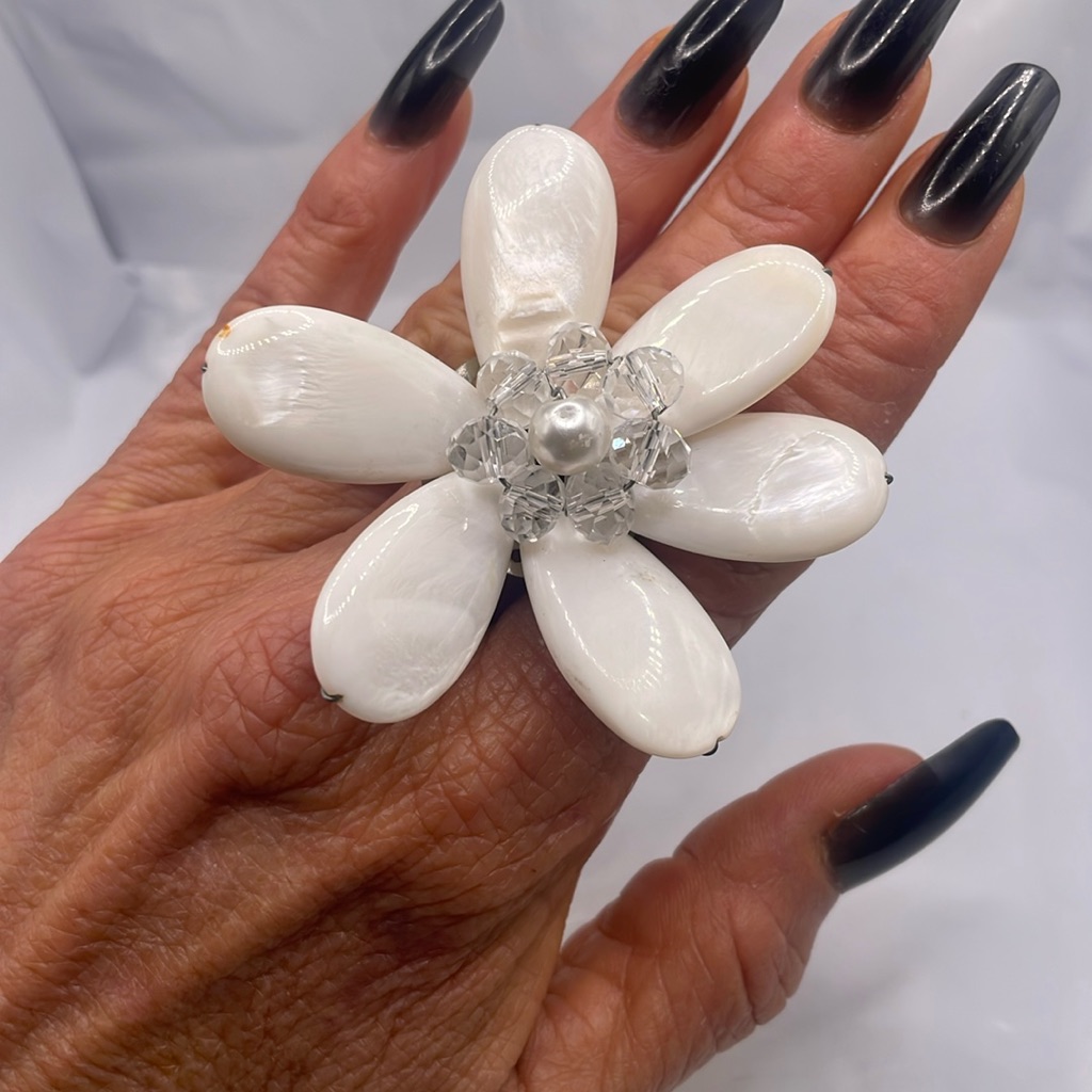 Oversized Ocean White Mother Of Pearl Flower Ring Crystal Center & Pearls Ring